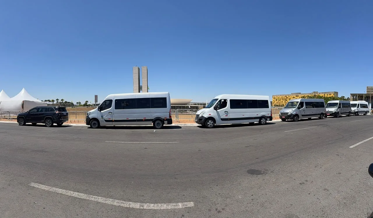 Frota e atendimento da Roas Transfer em Brasília
